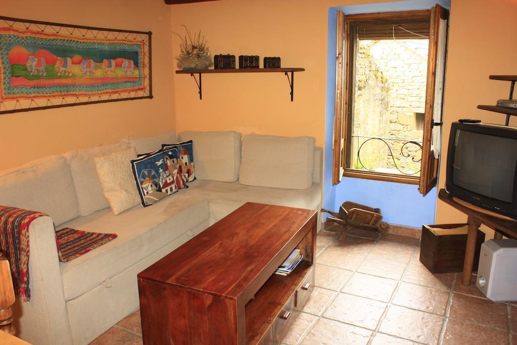 Casa Bestregui Guaso الغرفة الصورة